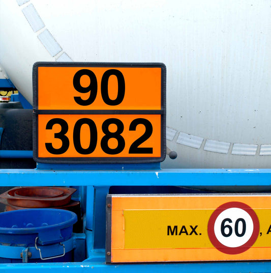 ADR Warntafel mit Eindruck der UN-Nummer